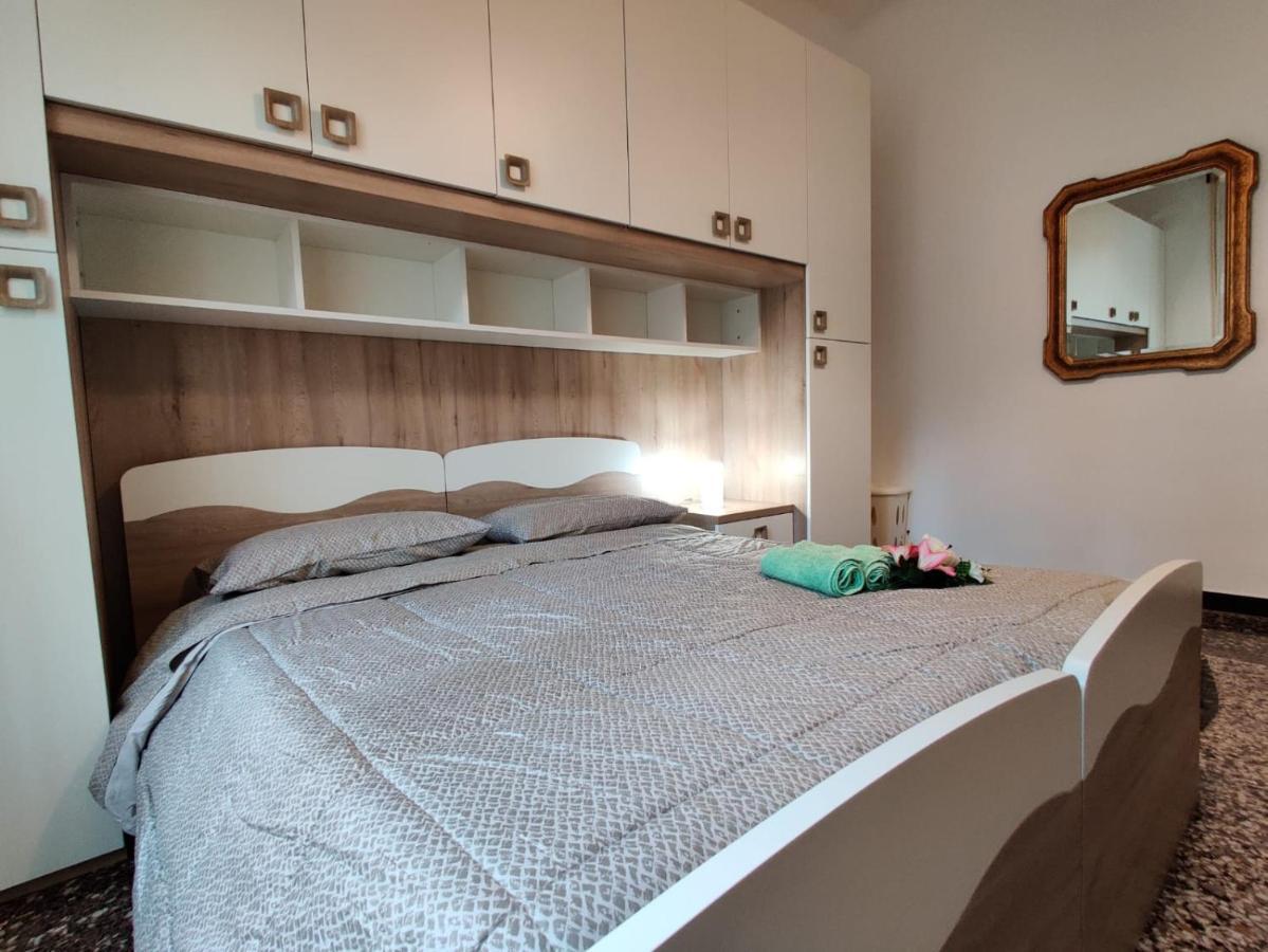 Wow Home - 175 Mq - Posteggio Privato - Davanti Porto Traghetti - Fino A 10 Posti Letto Genoa Ngoại thất bức ảnh