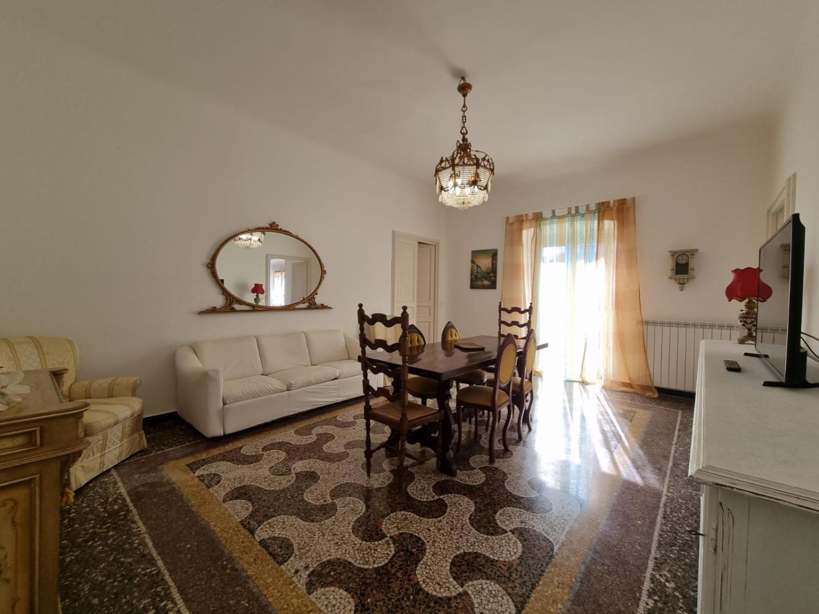 Wow Home - 175 Mq - Posteggio Privato - Davanti Porto Traghetti - Fino A 10 Posti Letto Genoa Ngoại thất bức ảnh